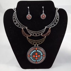 Ivy Collection Silver and Beaded Statement Necklac